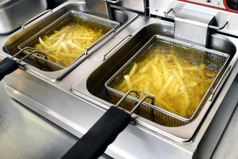 French fries boiling in Best Commercial Deep Fryer in India